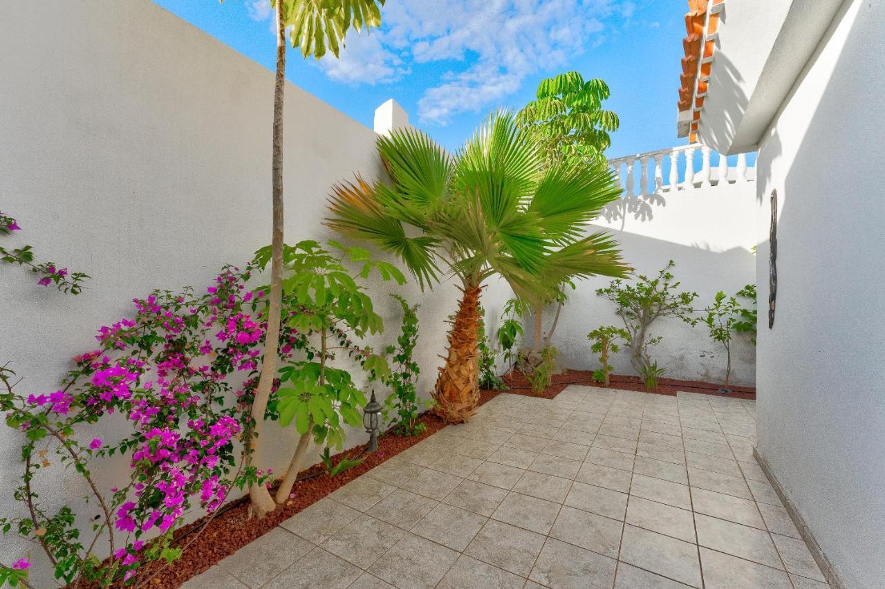 Marvelous Holiday Home - Villa La Caleta Costa Adeje  Exteriér fotografie